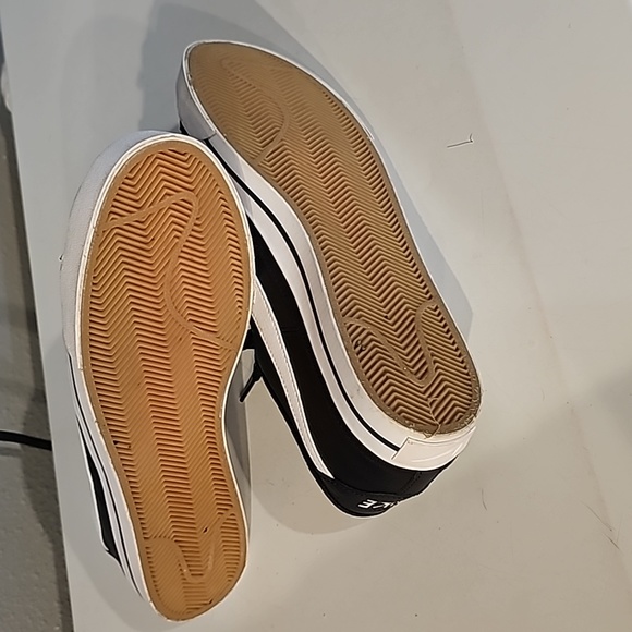 Nike Court Legacy size 11 - Picture 5 of 8